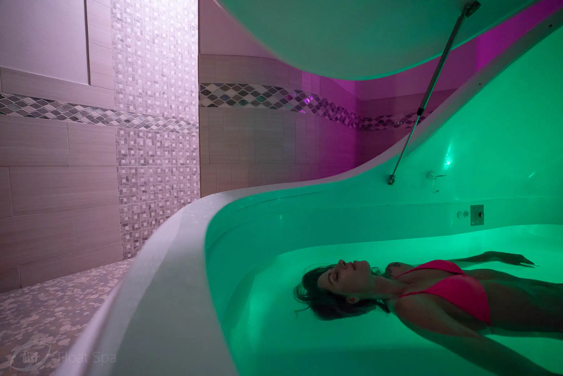 How Float Therapy Pods Provide a Solution for Sleep